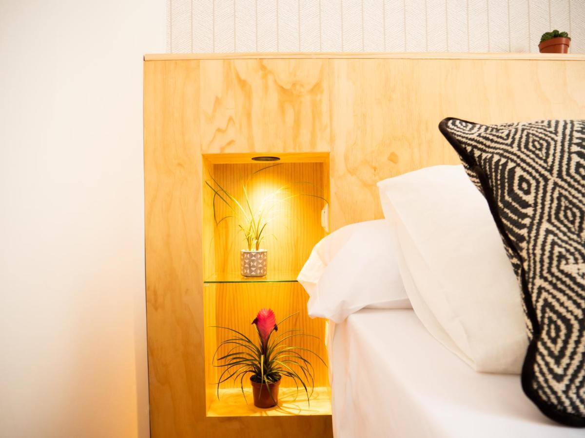 Stylish Apartment In The Heart Of Malaga With Pool Bagian luar foto